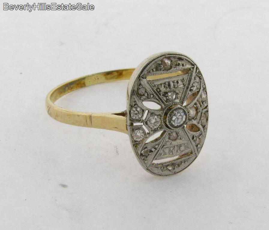 Antique Art Deco 11 Diamonds 18k Gold Ring  