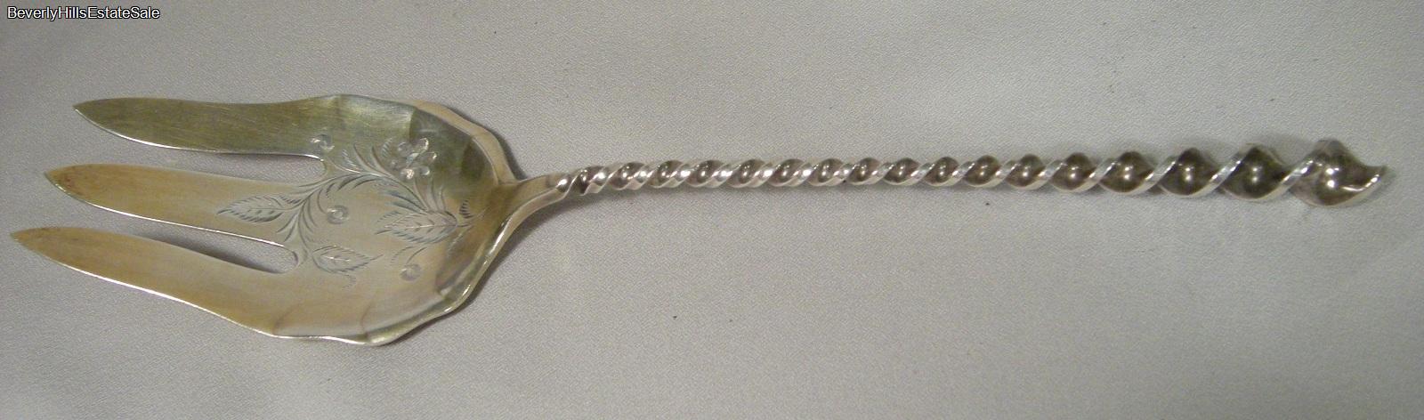 43043